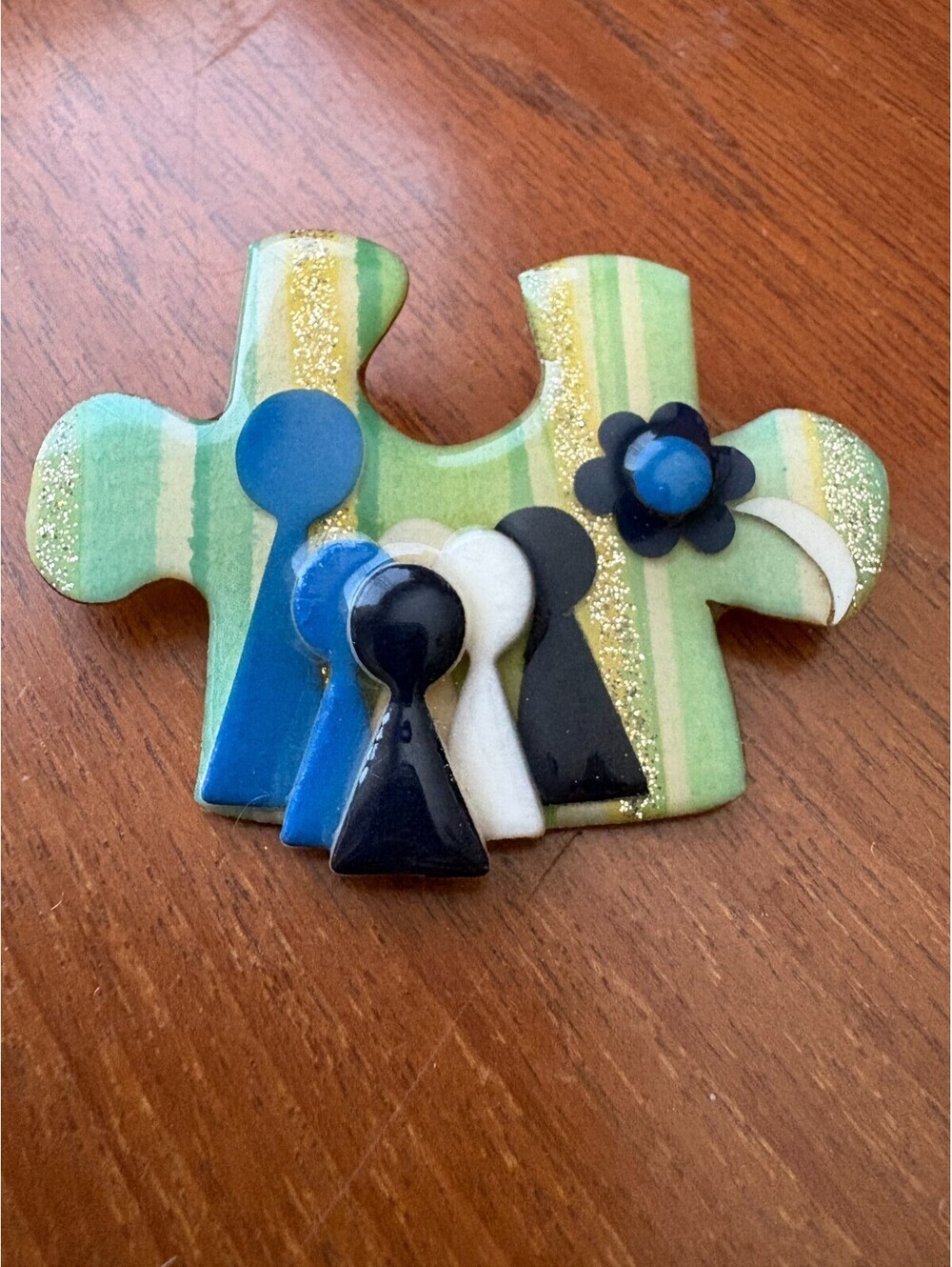 Vintage Lucinda Puzzle Flower People Brooch Pin Green Blue Gold Glitter 2.5"